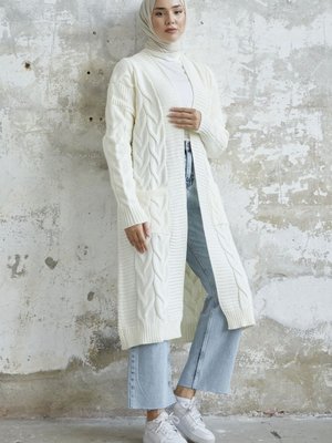 Eriyas Örgülü Cepli Triko Hırka Beyaz Eriyas Örgülü Cepli Triko Hırka Beyaz