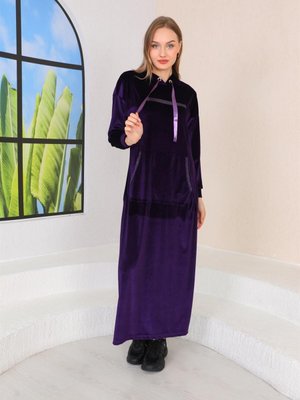 Mor Taş Baskılı Kanguru Cep Kadife Uzun Spor Elbise Mor Taş Baskılı Kanguru Cep Kadife Uzun Spor Elbise