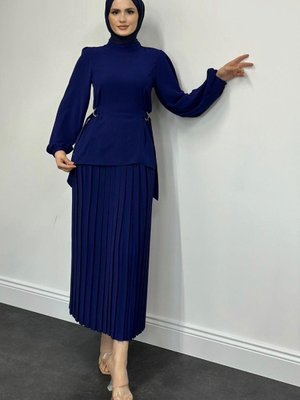 Merlin Yanları Metal Detay Plise Etek Takım Lacivert