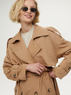 Düğmeli Kruvaze Trençkot Camel Düğmeli Kruvaze Trençkot Camel