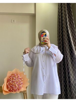 Bebe Yaka Boncuklu Gömlek