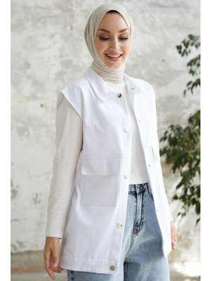 Beyaz Kapak Cepli Gabardin Yelek Beyaz Kapak Cepli Gabardin Yelek