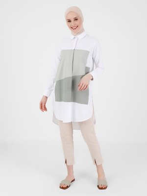 Renk Bloklu Poplin Tunik Kekik Pelikan Renk Bloklu Poplin Tunik Kekik Pelikan
