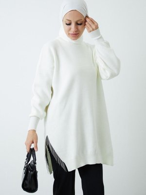 Ekru Zincir Detay Kazak