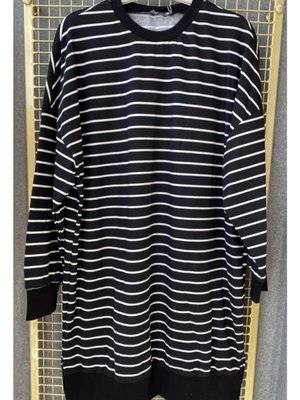 I?nce Çizgili Mevsimlik Oversize Triko I?nce Çizgili Mevsimlik Oversize Triko