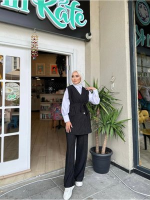 Çizgili Yelek Takım