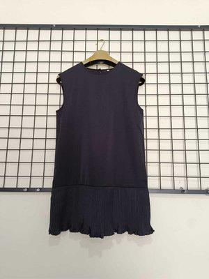 Moda Kayra Kolsuz Piliseli İçlik Moda Kayra Kolsuz Piliseli İçlik