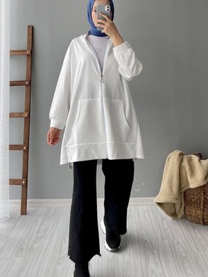 Önü Fermuarlı Kapüşonlu Hırka Önü Fermuarlı Kapüşonlu Hırka