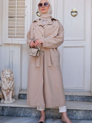 Krem Çıtçıtlı Parçalı Trenç Krem Çıtçıtlı Parçalı Trenç