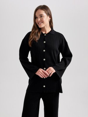 Regular Fit Polo Yaka Hırka