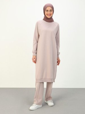 Uzun I?kili Eşofman Takımı Derin Pembe Benin Uzun I?kili Eşofman Takımı Derin Pembe Benin