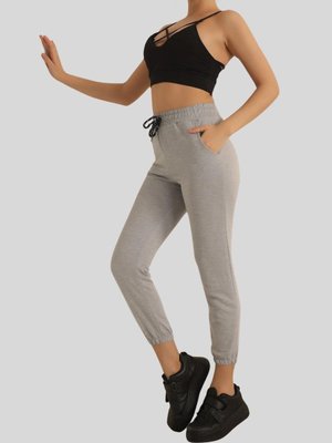 Gri Beli Ve Paça Lastikli Eşofman