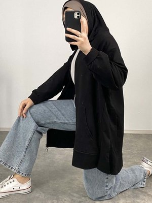 Önü Fermuarlı Kapüşonlu Hırka Önü Fermuarlı Kapüşonlu Hırka