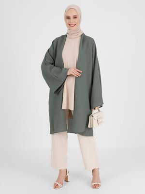 Çağla Jakarlı Oversize Kalıp Kimono