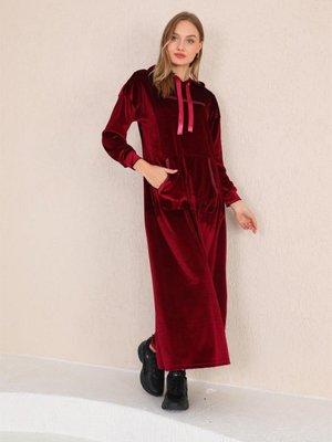 Bordo Taş Baskılı Kanguru Cep Kadife Uzun Spor Elbise Bordo Taş Baskılı Kanguru Cep Kadife Uzun Spor Elbise