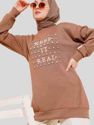 Süt Kahve Önü Taşlı Bisiklet Yaka Yazı Baskılı Tunik Süt Kahve Önü Taşlı Bisiklet Yaka Yazı Baskılı Tunik