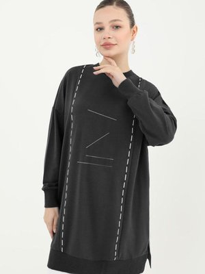 Siyah Şerit Nakışlı Sweat