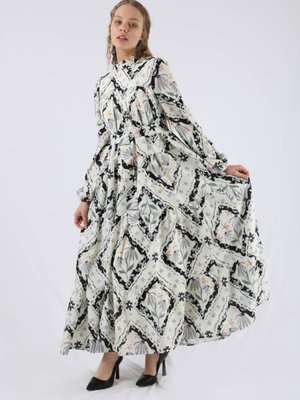 Çiçekli Aura Elbise Siyah Çiçekli Aura Elbise Siyah