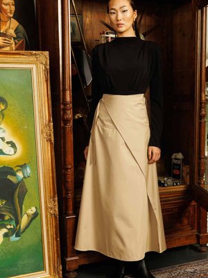 Asimetrik Limited Etek Taş Asimetrik Limited Etek Taş