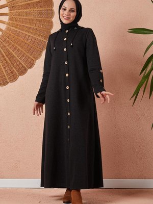 Önden Düğmeli Kapüşonlu Ferace Siyah Önden Düğmeli Kapüşonlu Ferace Siyah