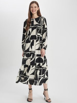 Bisiklet Yaka Desenli Uzun Kollu Maxi Elbise