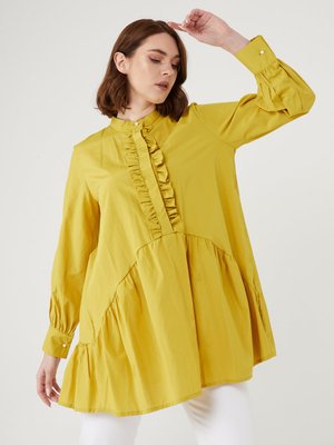 Dik Yaka Düğmeli Fırfırlı Gömlek Yag Yesili