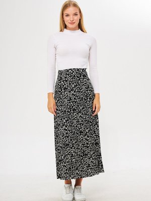 Siyah Çıtır Desen Uzun Pileli Çiçek Desenli Yazlık Krep Etek, Etek