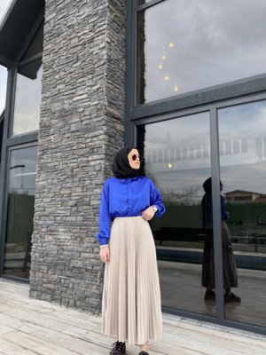 Saten Bej Piliseli Etek