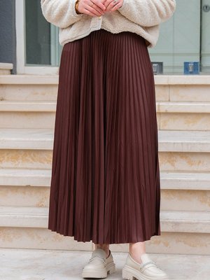 Deri Görünümlü Beli Lastikli Uzun Piliseli Etek Kahverengi Deri Görünümlü Beli Lastikli Uzun Piliseli Etek Kahverengi