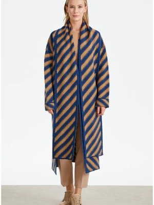 Verev Çizgli Uzun Triko Qks Hırka #23 Verev Çizgli Uzun Triko Qks Hırka #23