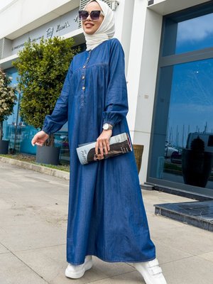 Robalı Patlı Kot Elbise Koyu Mavi Robalı Patlı Kot Elbise Koyu Mavi