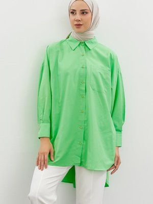Asimetrik Kesim Oversize Gömlek Fıstık Yeşili Asimetrik Kesim Oversize Gömlek Fıstık Yeşili