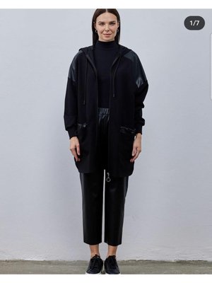 Süper Lüks Deri Detaylı Kapüşonlu Sweat