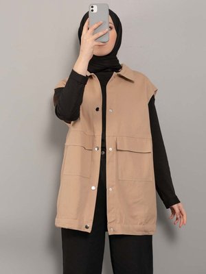 Önü Çıtçıtlı Düğmeli Yelek