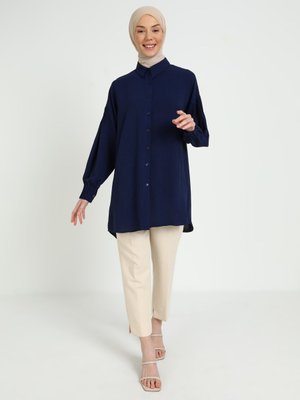 Lacivert Bluz / Gömlek