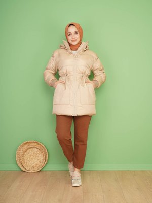 Bel Büzgülü Şişme Mont Bel Büzgülü Şişme Mont