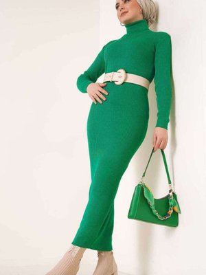 Yeşil Fitilli Renk Kaşkorse Kumaş Balıkçı Yaka 135cm Elbise Yeşil Fitilli Renk Kaşkorse Kumaş Balıkçı Yaka 135cm Elbise