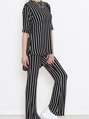 Çizgili Takım Siyah Çizgili Takım Siyah