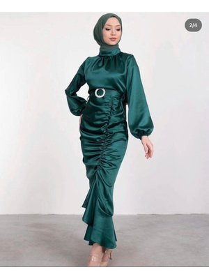 Balık Büzgülü Saten Elbise Balık Büzgülü Saten Elbise