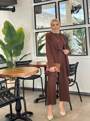 İçi Tulum Ceketli Takım