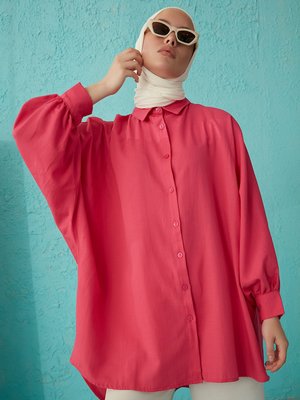 Fuşya Yarasa Kol Salaş Gömlek Tunik Fuşya Yarasa Kol Salaş Gömlek Tunik