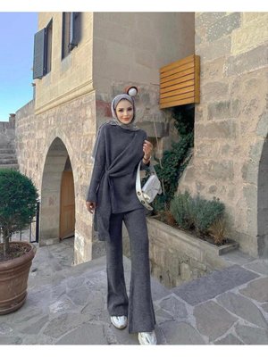 Bağlama Detaylı Triko Tunik Pantolon Takım