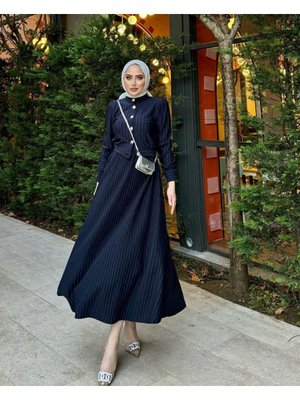 Çizgili Etekli İkili Takım Çizgili Etekli İkili Takım