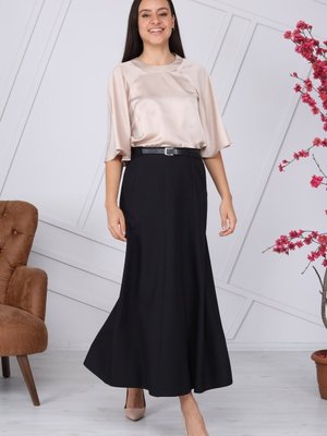Mevsimlik Kemer Detaylı Parçalı Kloş Uzun Etek Mevsimlik Kemer Detaylı Parçalı Kloş Uzun Etek