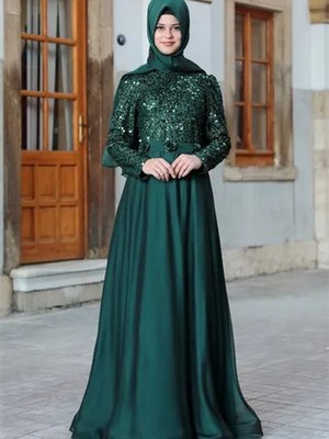 Işıl Zümrüt Abiye Elbise Işıl Zümrüt Abiye Elbise