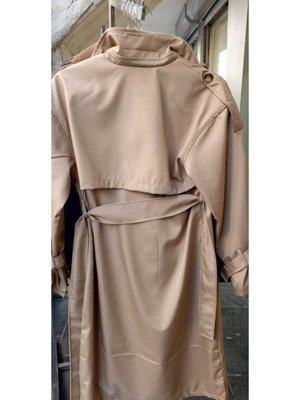 Kuşaklı Kolları Tokalı Kadın Trençkot