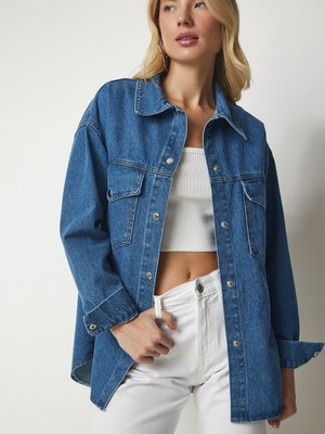 Mavi Cepli Oversize Denim Ceket Mavi Cepli Oversize Denim Ceket