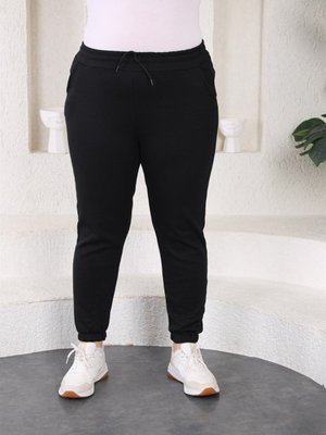 Siyah Büyük Beden Jogger Eşofman Altı