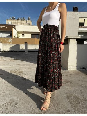 Siyah Çiçek Desenli Uzun Etek