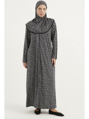 Başörtülü Namaz Elbisesi Başörtülü Namaz Elbisesi